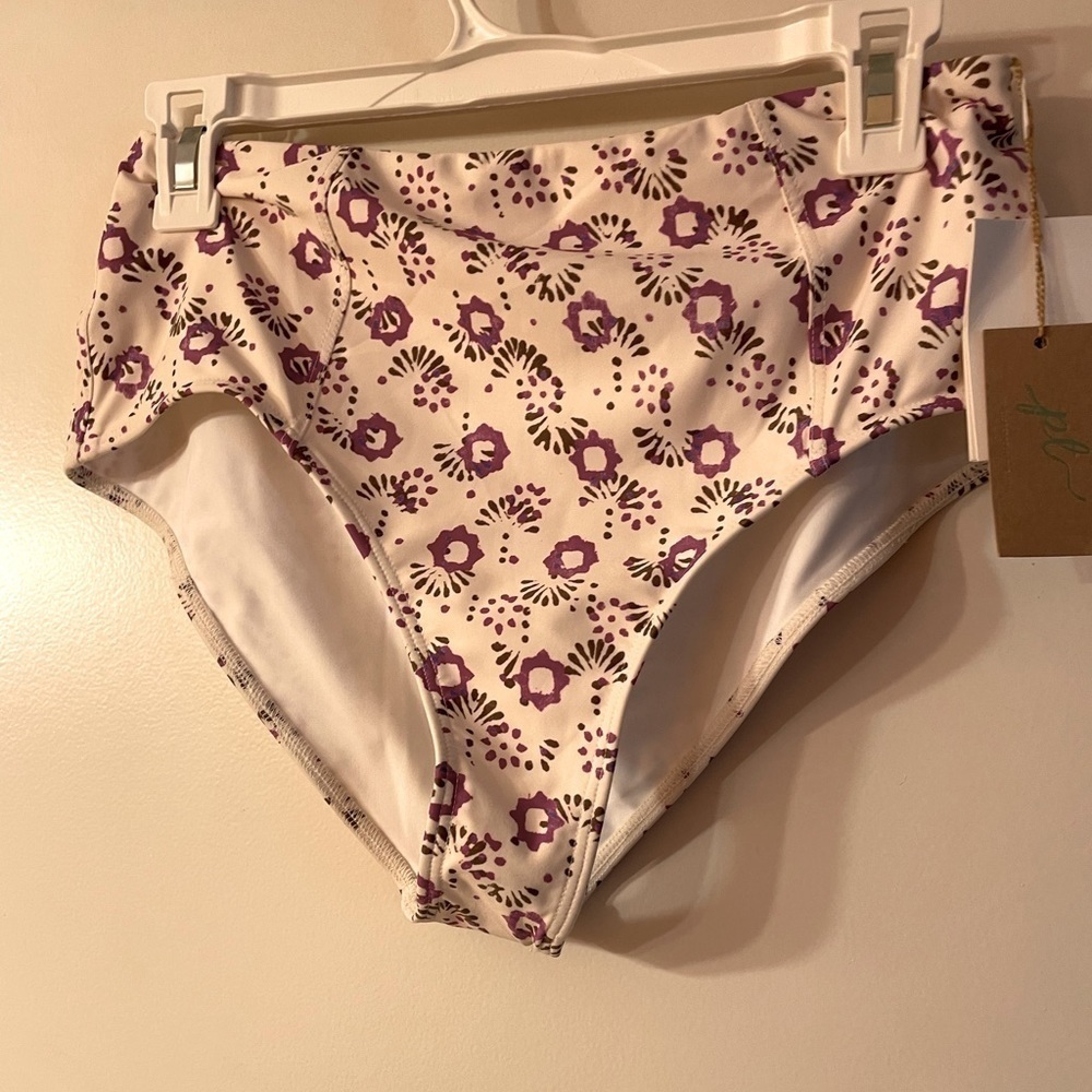 Xirena sea salt bikini bottom NWT